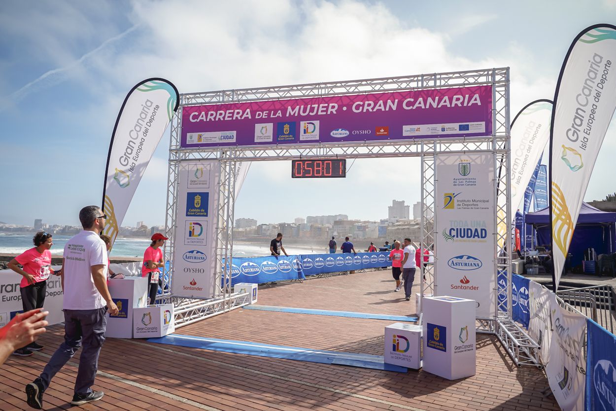 Las fotos de meta de la Carrera de la Mujer de Gran Canaria 11 57 11 15701 O