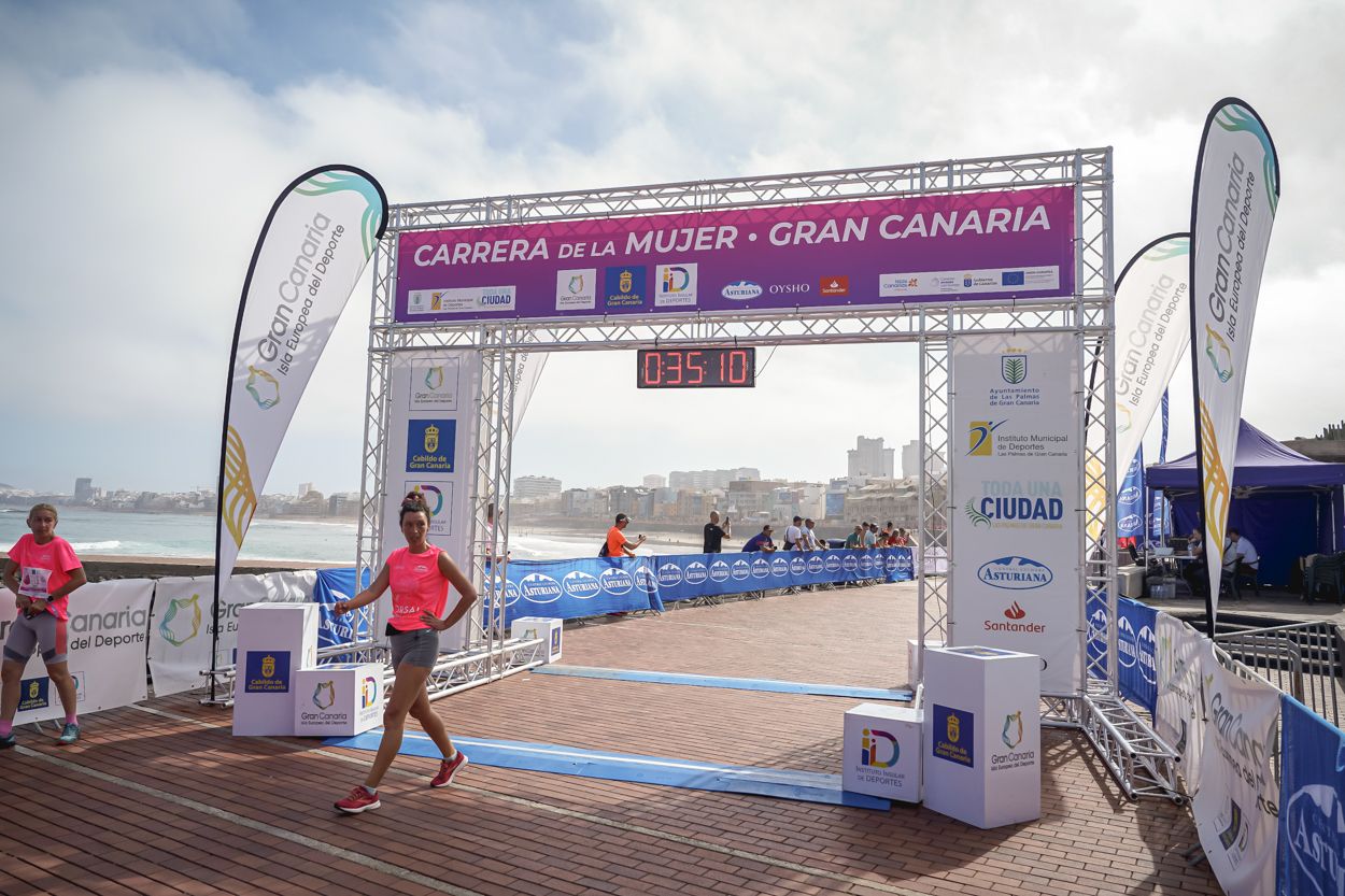 Las fotos de meta de la Carrera de la Mujer de Gran Canaria 11 34 20 15701 O