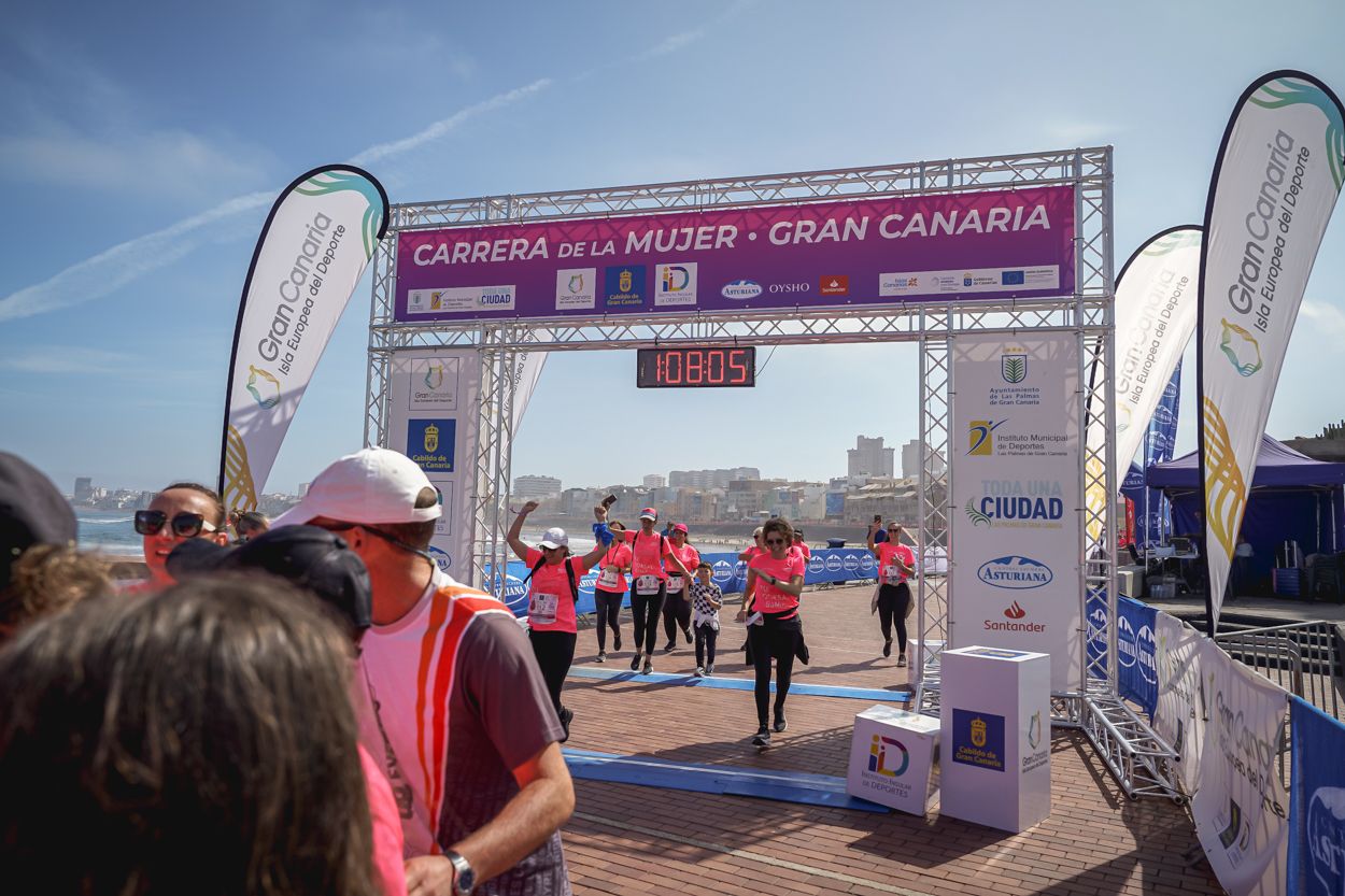Las fotos de meta de la Carrera de la Mujer de Gran Canaria 12 07 15 15701 O
