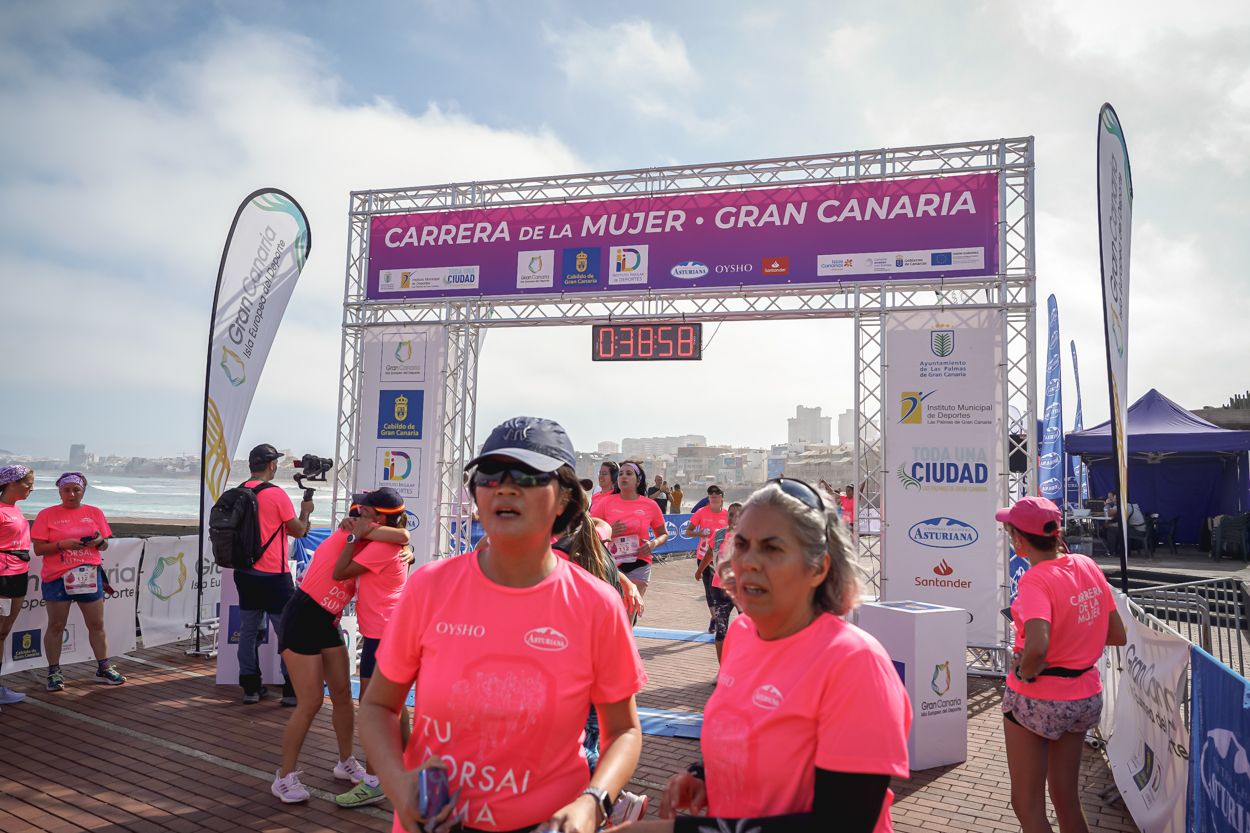 Las fotos de meta de la Carrera de la Mujer de Gran Canaria 11 38 09 15701 O