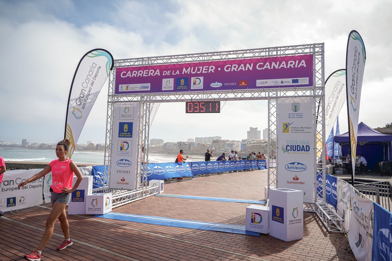 Las fotos de meta de la Carrera de la Mujer de Gran Canaria 11 34 21 15701 O
