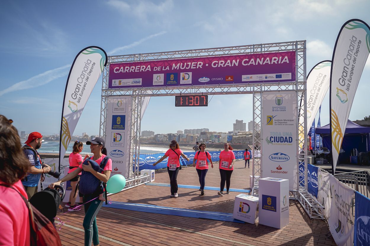 Las fotos de meta de la Carrera de la Mujer de Gran Canaria 12 12 18 15701 O