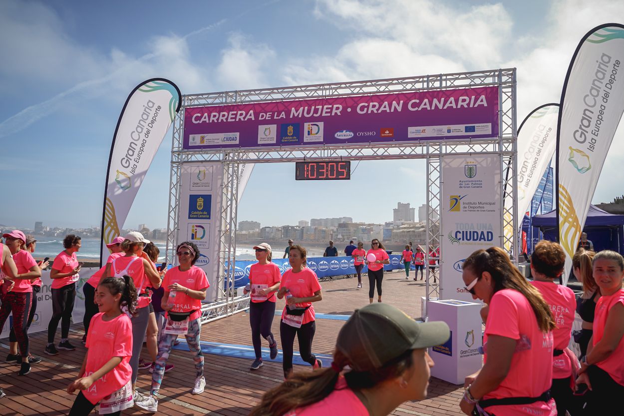 Las fotos de meta de la Carrera de la Mujer de Gran Canaria 12 02 16 15701 O