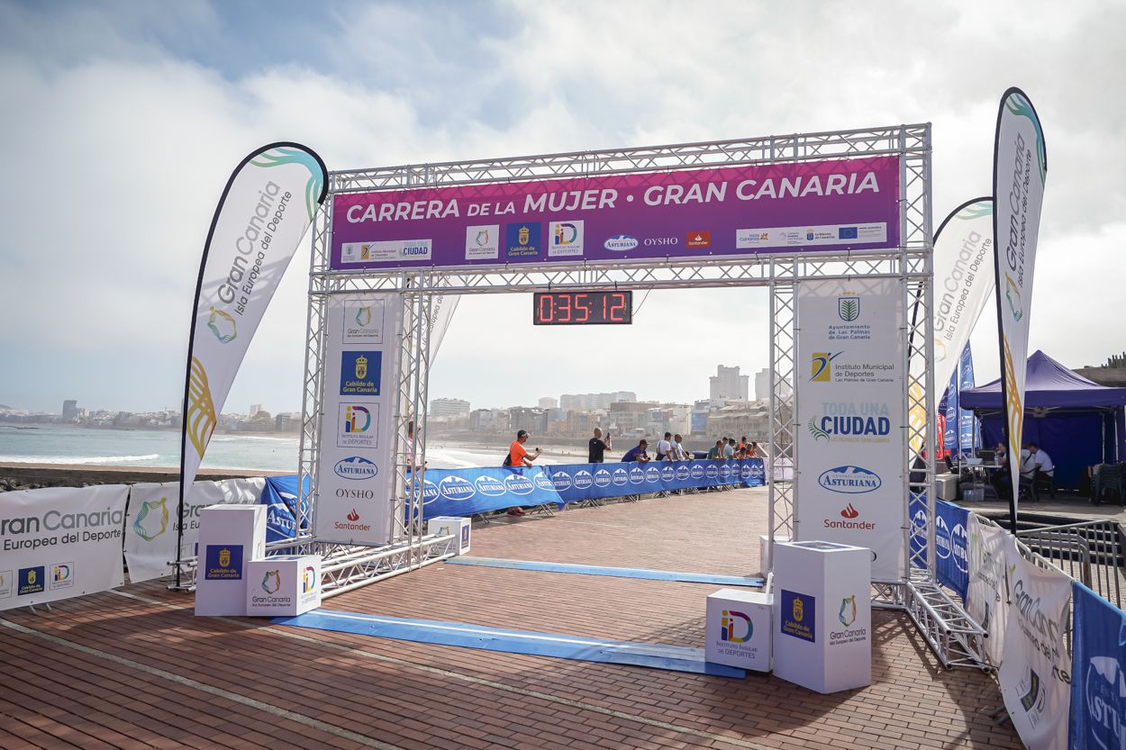 Las fotos de meta de la Carrera de la Mujer de Gran Canaria 11 34 22 15701 O