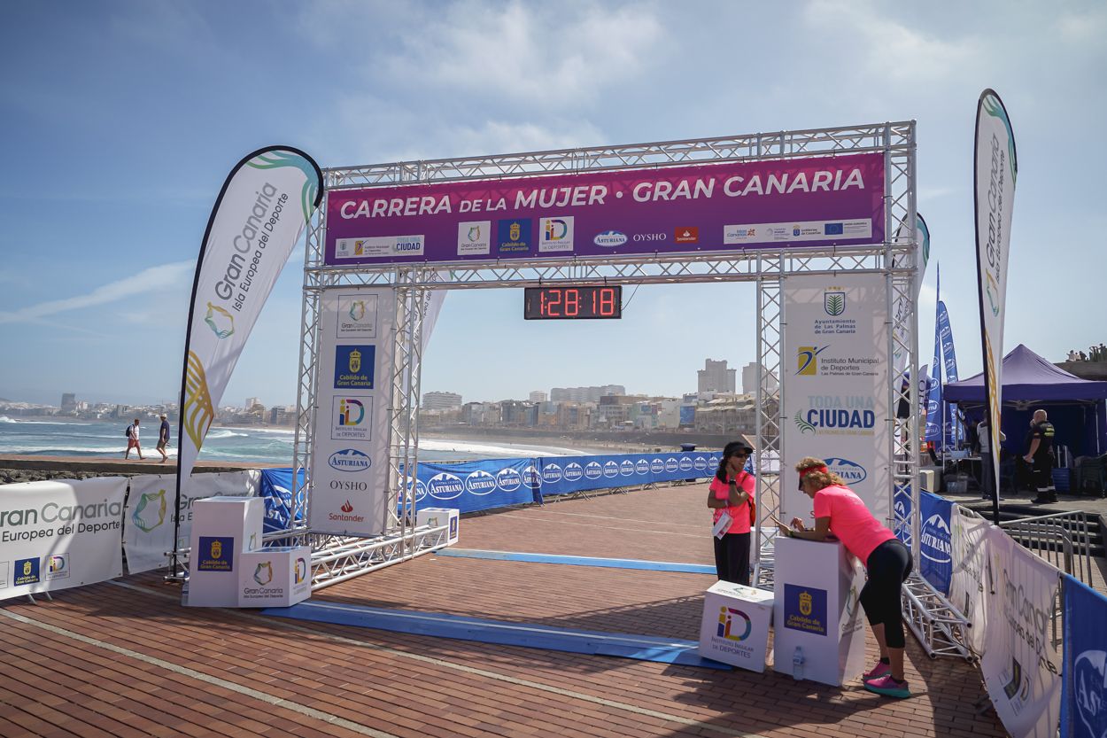Las fotos de meta de la Carrera de la Mujer de Gran Canaria 12 27 29 15701 O