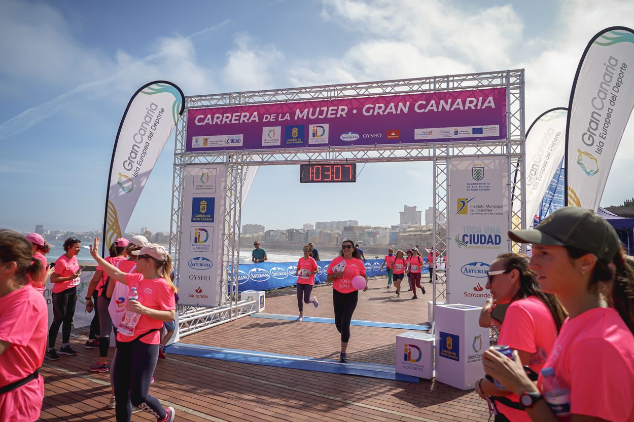 Las fotos de meta de la Carrera de la Mujer de Gran Canaria 12 02 18 15701 O