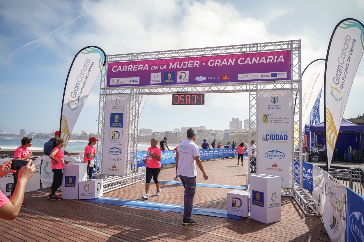 Las fotos de meta de la Carrera de la Mujer de Gran Canaria 11 57 15 15701 O