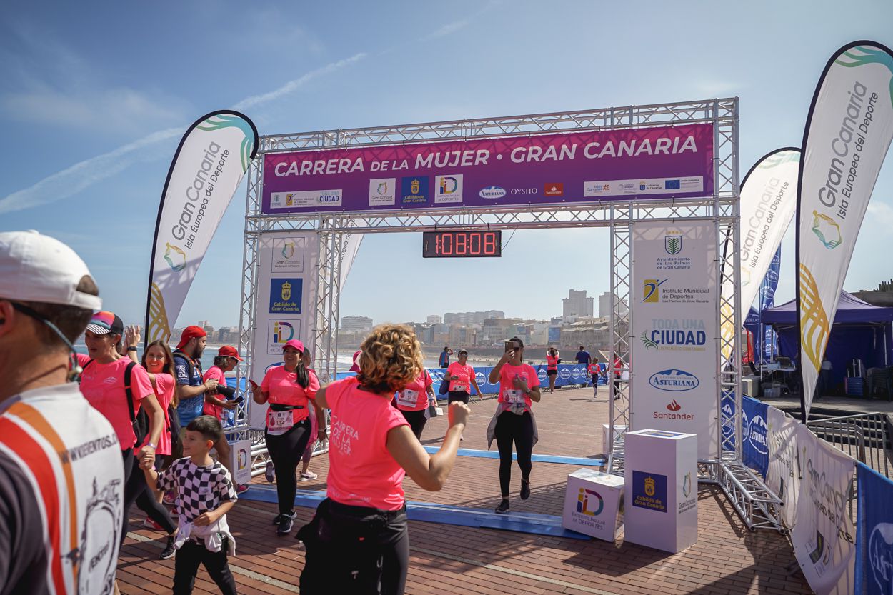Las fotos de meta de la Carrera de la Mujer de Gran Canaria 12 07 19 15701 O