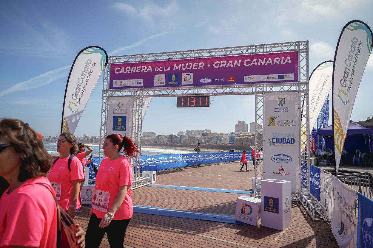 Las fotos de meta de la Carrera de la Mujer de Gran Canaria 12 12 22 15701 O