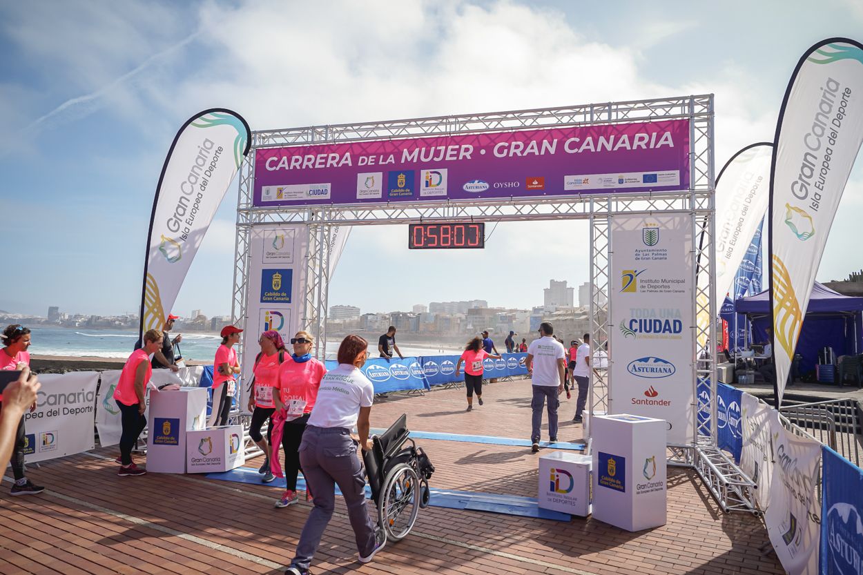 Las fotos de meta de la Carrera de la Mujer de Gran Canaria 11 57 18 15701 O