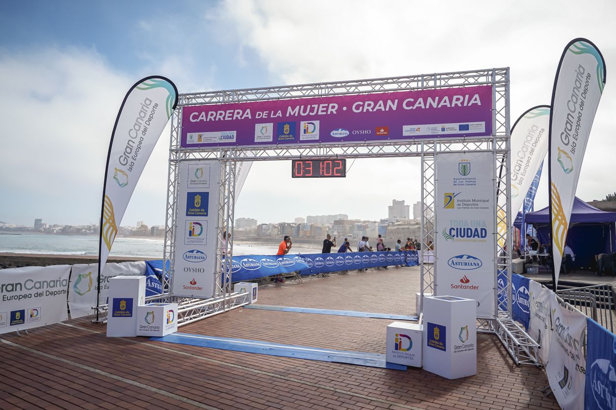 Las fotos de meta de la Carrera de la Mujer de Gran Canaria11 30 12 15701 O