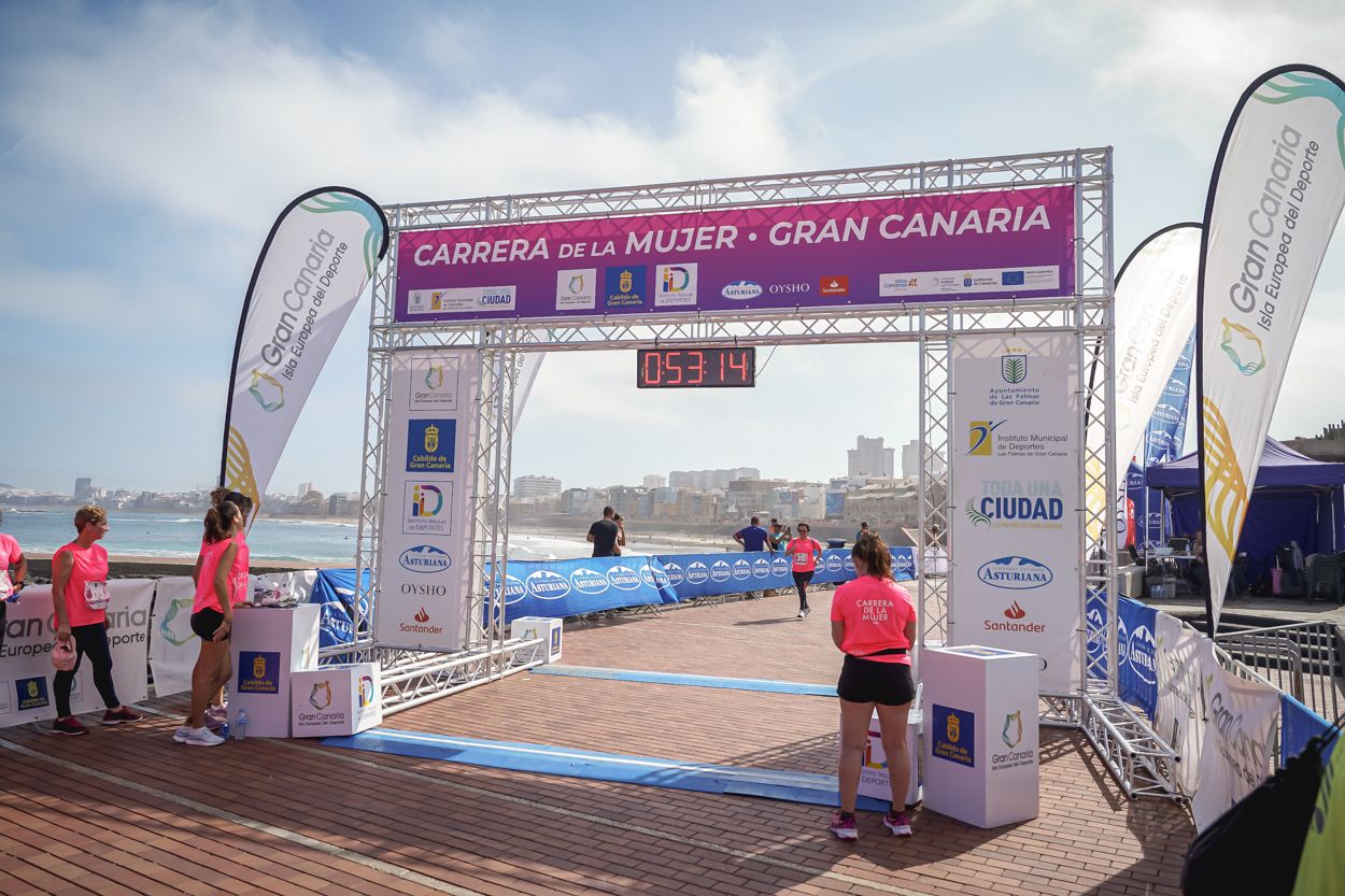 Las fotos de meta de la Carrera de la Mujer de Gran Canaria 11 52 25 15701 O