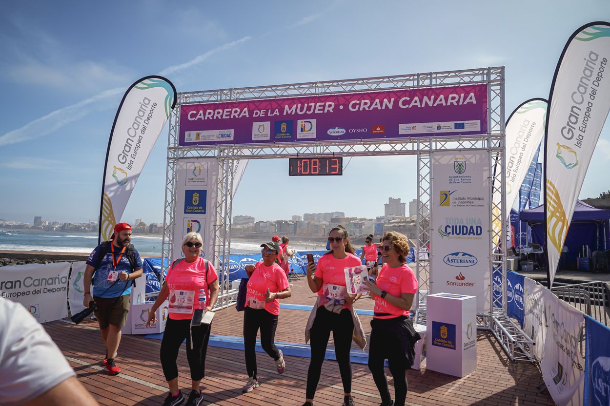 Las fotos de meta de la Carrera de la Mujer de Gran Canaria 12 07 23 15701 O