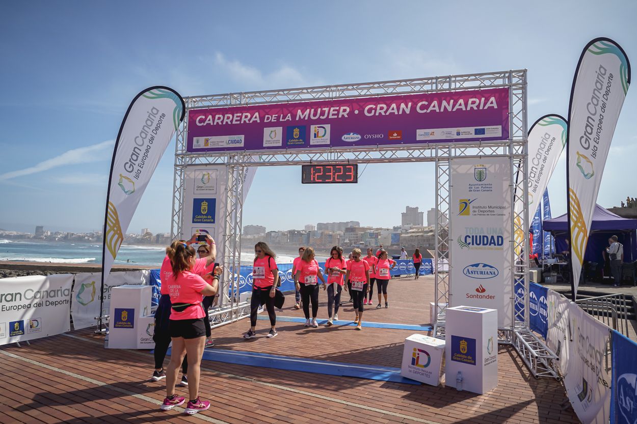 Las fotos de meta de la Carrera de la Mujer de Gran Canaria 12 22 34 15701 O