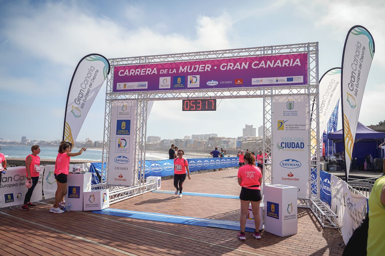 Las fotos de meta de la Carrera de la Mujer de Gran Canaria 11 52 28 15701 O