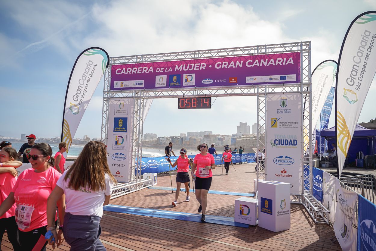 Las fotos de meta de la Carrera de la Mujer de Gran Canaria 11 57 24 15701 O