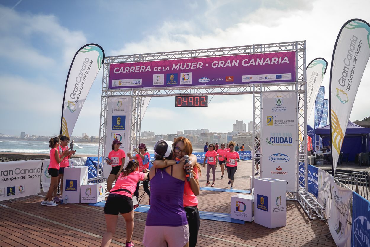 Las fotos de meta de la Carrera de la Mujer de Gran Canaria 11 48 13 15701 O