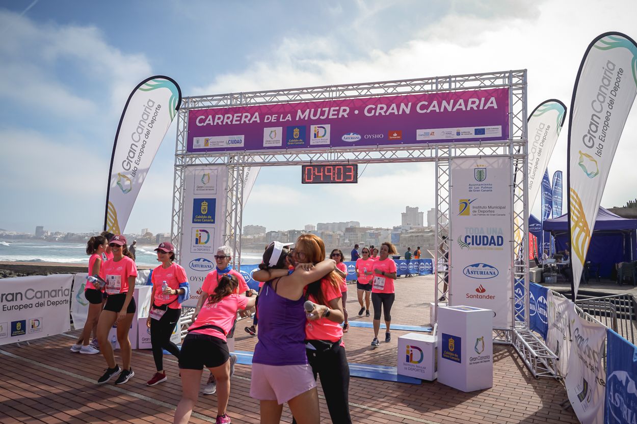 Las fotos de meta de la Carrera de la Mujer de Gran Canaria 11 48 14 15701 O