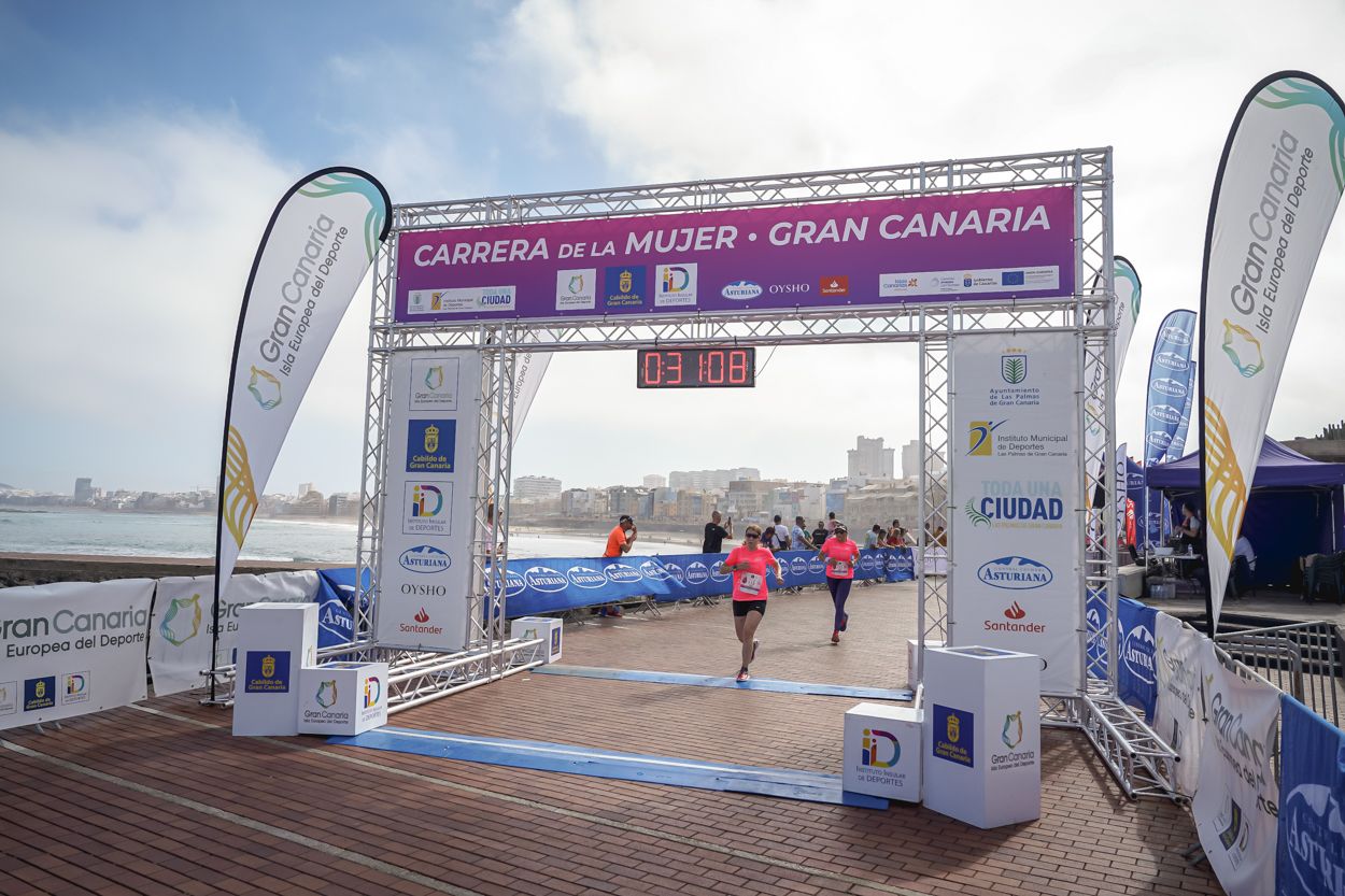 Las fotos de meta de la Carrera de la Mujer de Gran Canaria11 30 19 15701 O