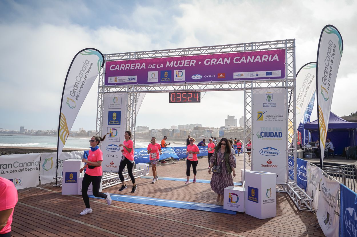Las fotos de meta de la Carrera de la Mujer de Gran Canaria 11 34 35 15701 O