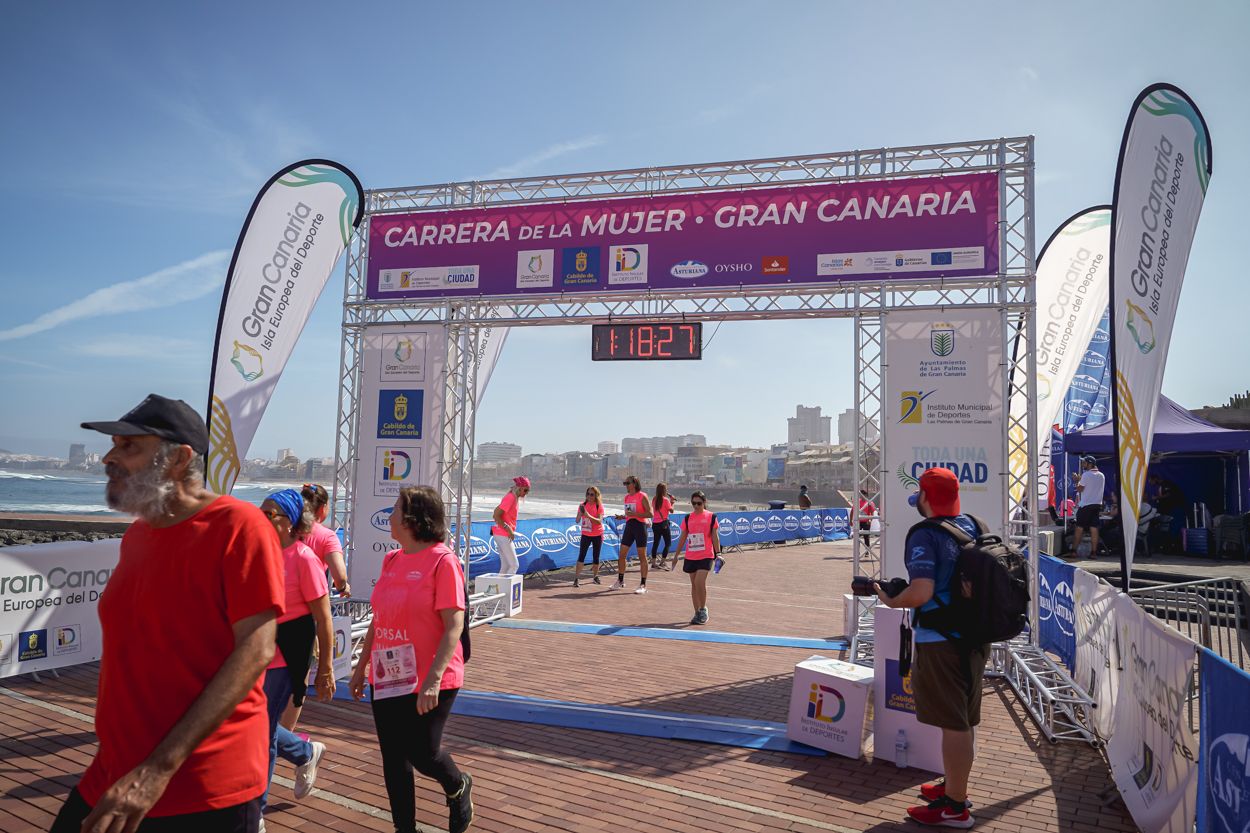 Las fotos de meta de la Carrera de la Mujer de Gran Canaria 12 17 38 15701 O
