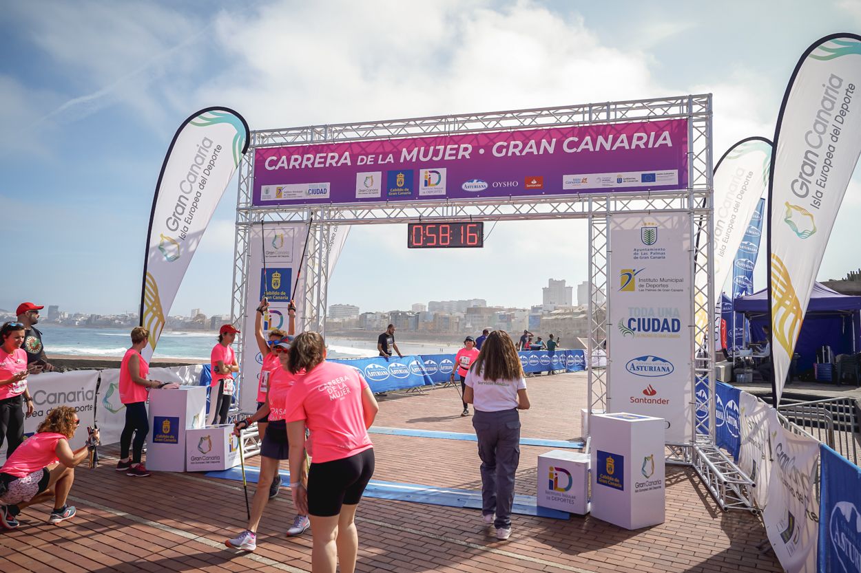 Las fotos de meta de la Carrera de la Mujer de Gran Canaria 11 57 26 15701 O