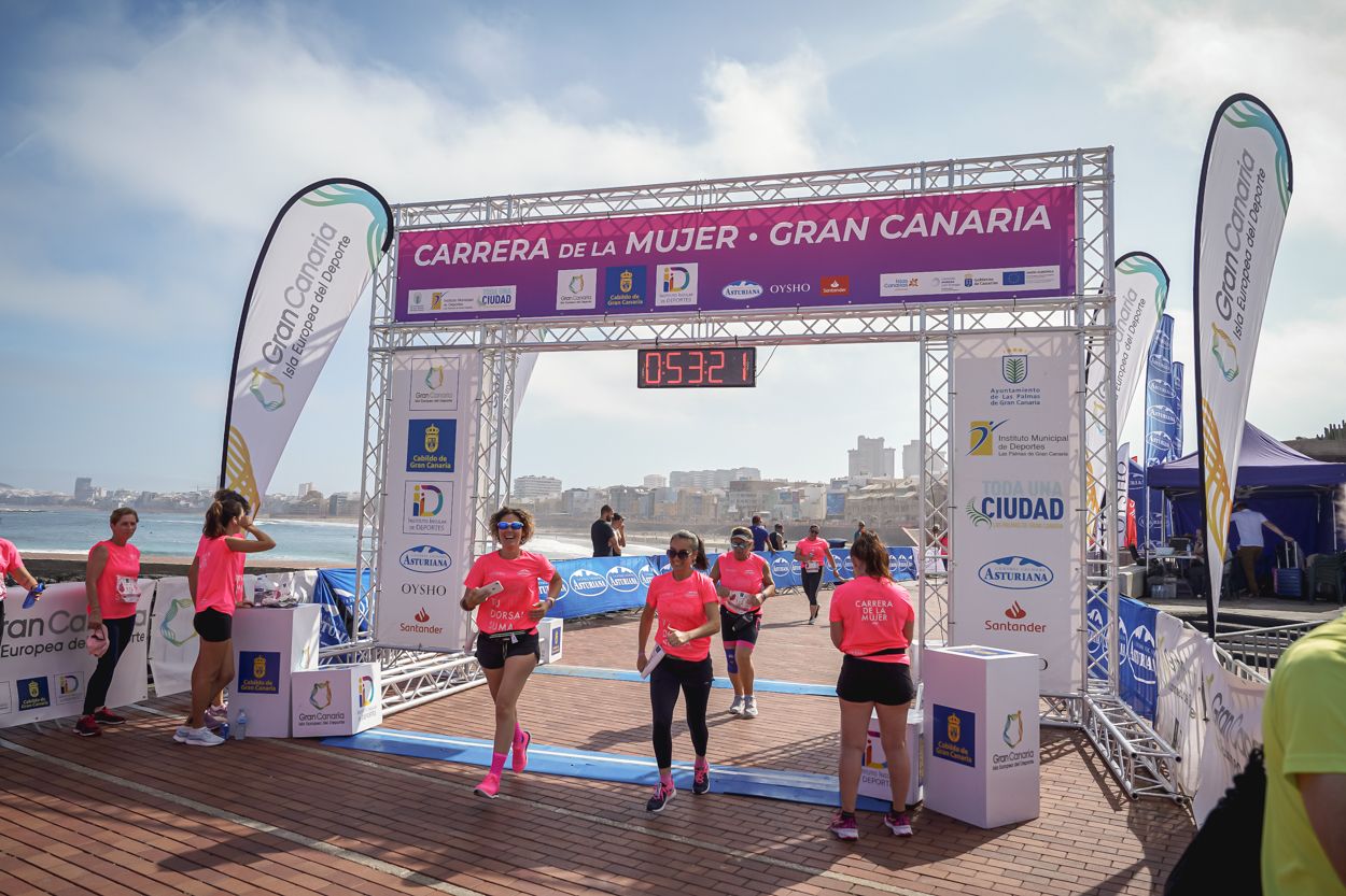 Las fotos de meta de la Carrera de la Mujer de Gran Canaria 11 52 32 15701 O