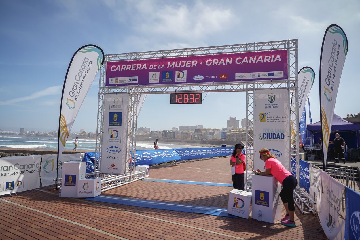 Las fotos de meta de la Carrera de la Mujer de Gran Canaria 12 27 43 15701 O