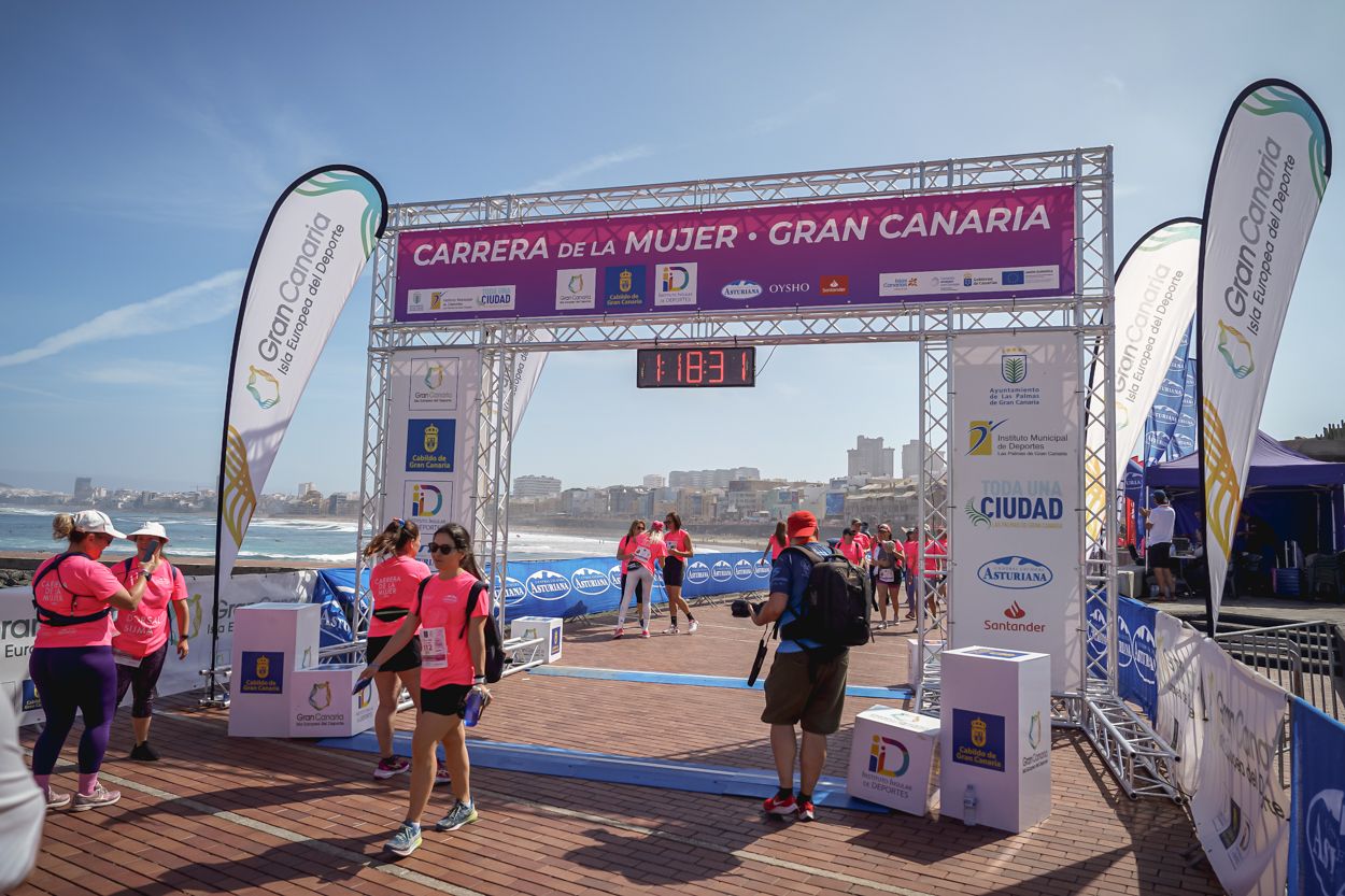 Las fotos de meta de la Carrera de la Mujer de Gran Canaria 12 17 42 15701 O