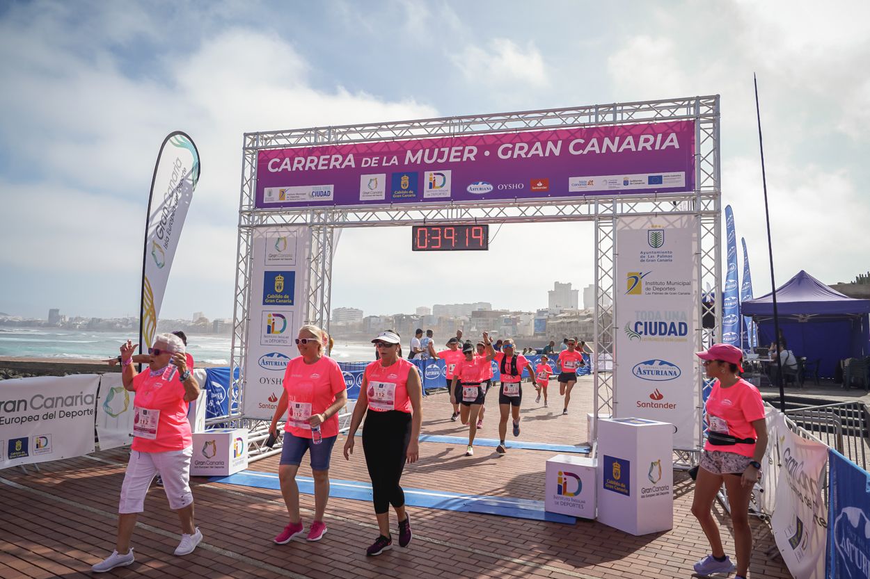 Las fotos de meta de la Carrera de la Mujer de Gran Canaria 11 38 29 15701 O