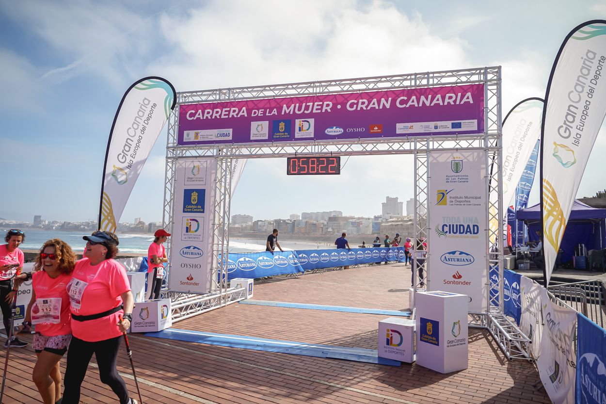 Las fotos de meta de la Carrera de la Mujer de Gran Canaria 11 57 32 15701 O