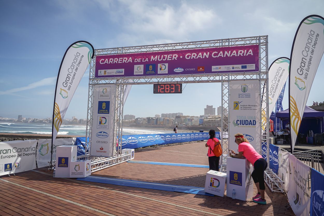 Las fotos de meta de la Carrera de la Mujer de Gran Canaria 12 27 48 15701 O