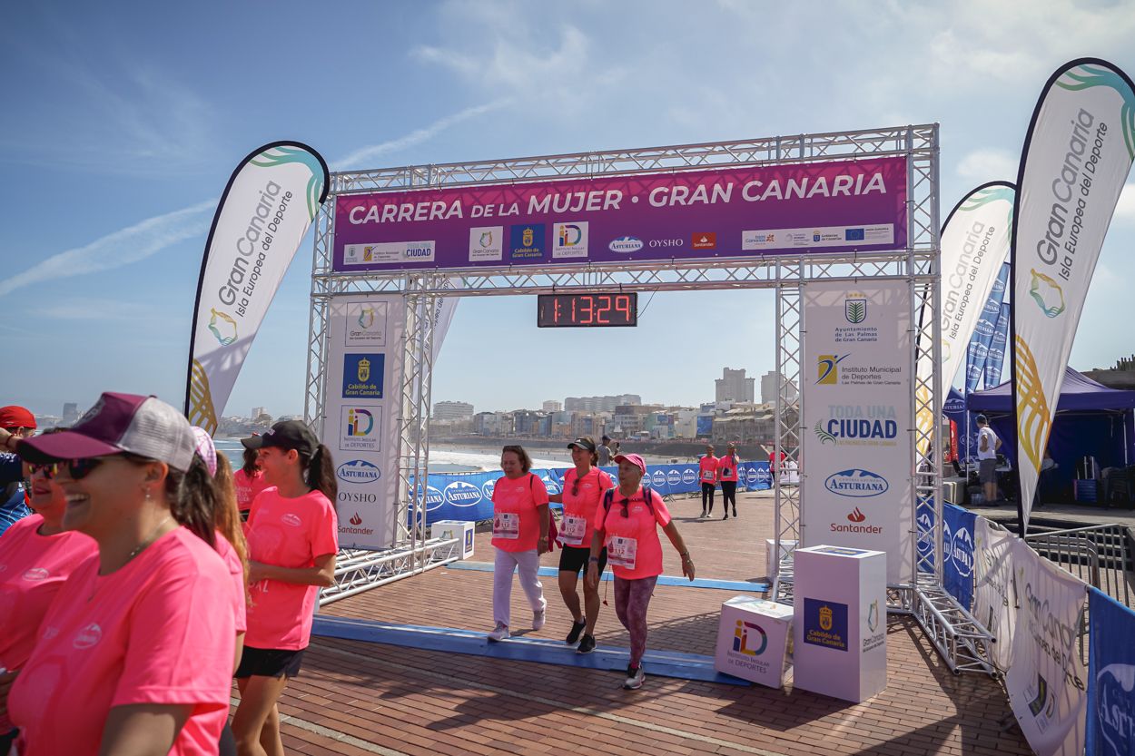 Las fotos de meta de la Carrera de la Mujer de Gran Canaria 12 12 40 15701 O