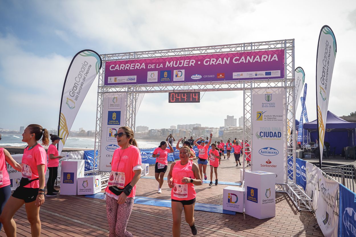 Las fotos de meta de la Carrera de la Mujer de Gran Canaria 11 43 25 15701 O
