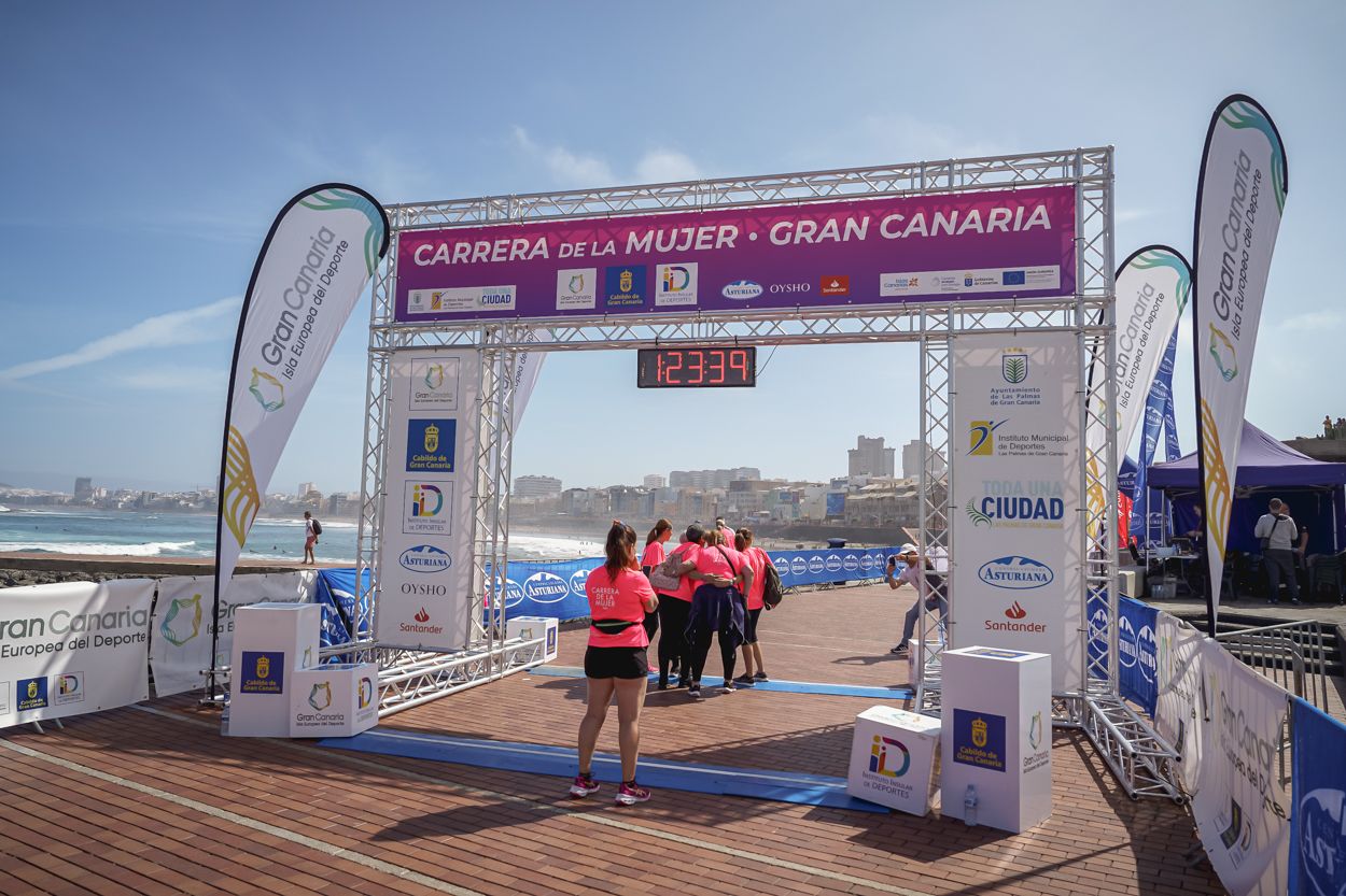 Las fotos de meta de la Carrera de la Mujer de Gran Canaria 12 22 49 15701 O