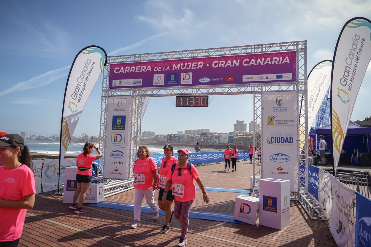 Las fotos de meta de la Carrera de la Mujer de Gran Canaria 12 12 41 15701 O