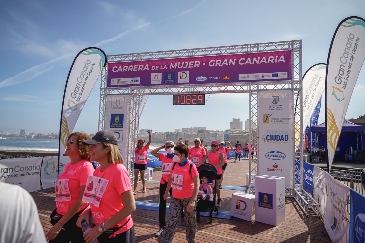 Las fotos de meta de la Carrera de la Mujer de Gran Canaria 12 07 40 15701 O