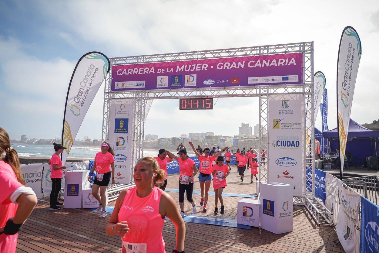 Las fotos de meta de la Carrera de la Mujer de Gran Canaria 11 43 26 15701 O