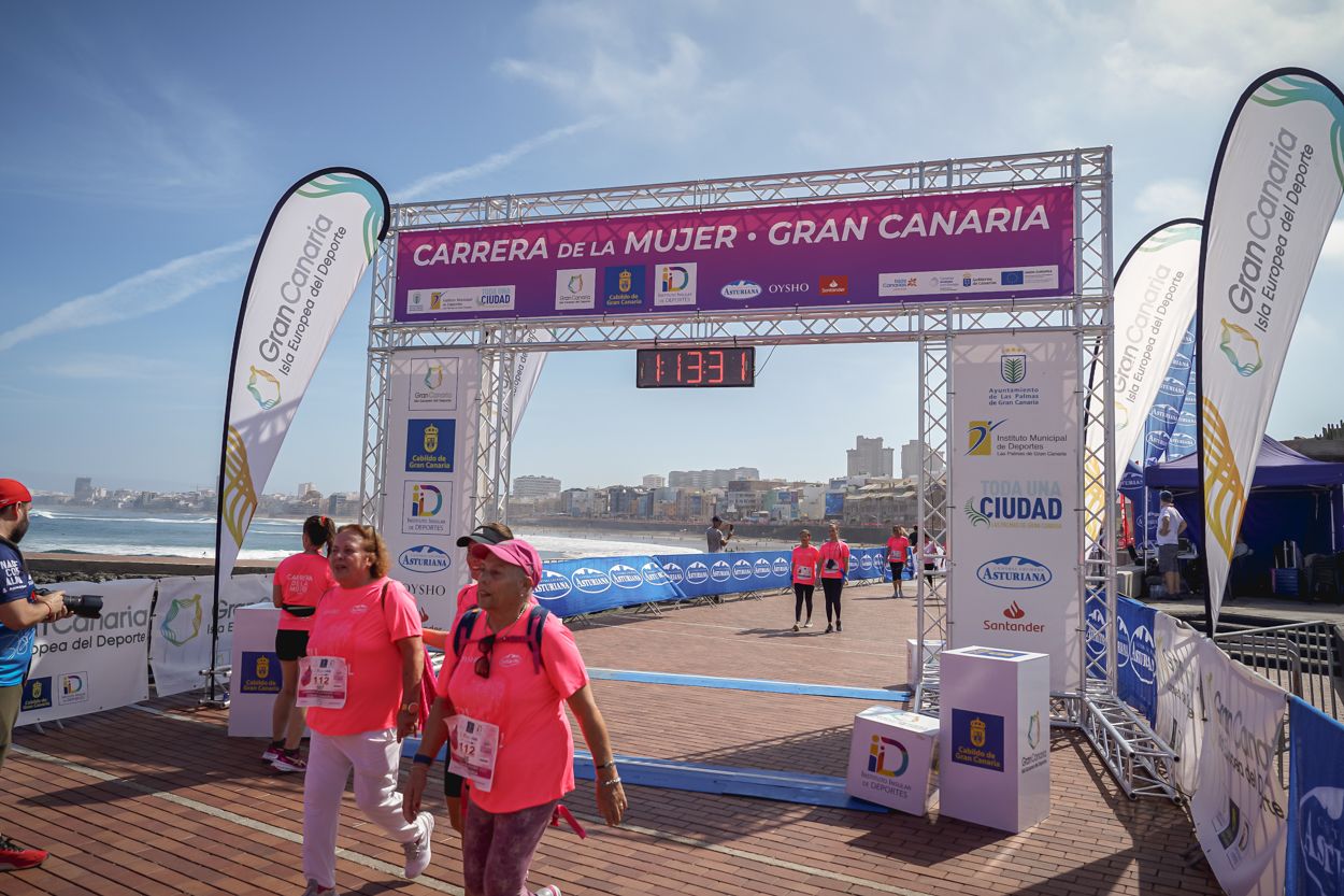 Las fotos de meta de la Carrera de la Mujer de Gran Canaria 12 12 42 15701 O