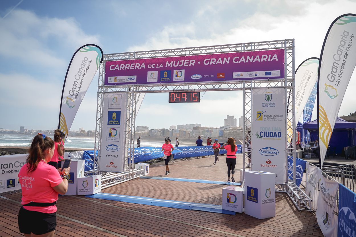 Las fotos de meta de la Carrera de la Mujer de Gran Canaria 11 48 26 15701 O