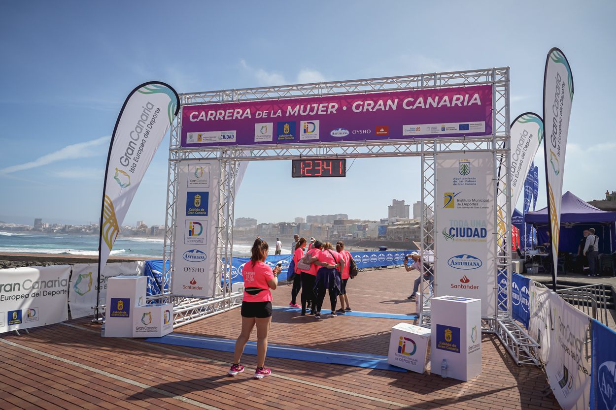 Las fotos de meta de la Carrera de la Mujer de Gran Canaria 12 22 52 15701 O