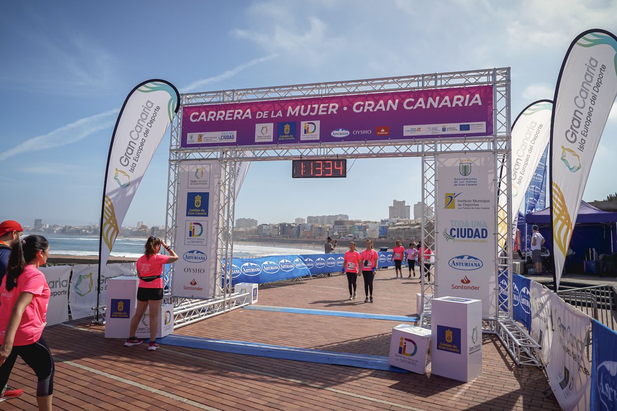 Las fotos de meta de la Carrera de la Mujer de Gran Canaria 12 12 44 15701 O