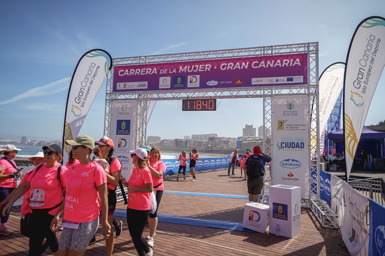 Las fotos de meta de la Carrera de la Mujer de Gran Canaria 12 17 51 15701 O