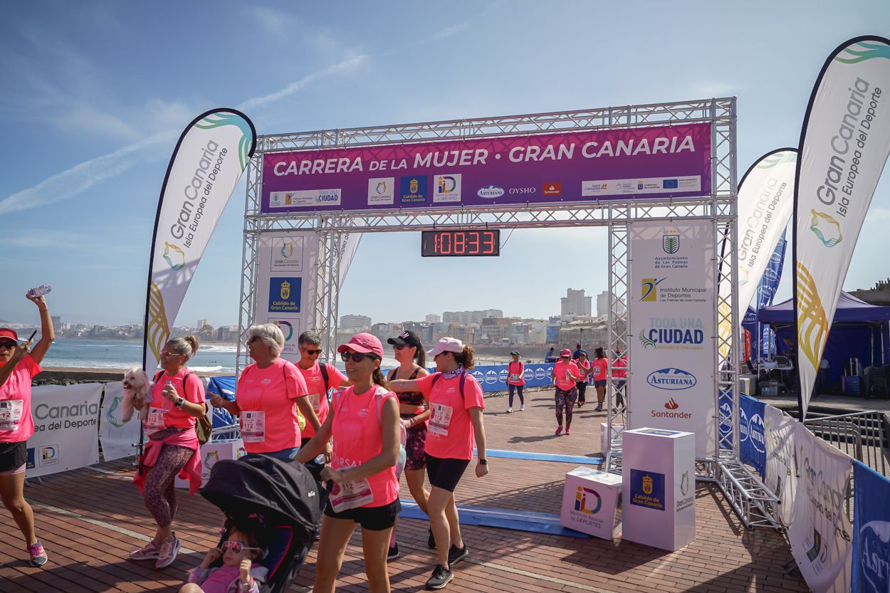 Las fotos de meta de la Carrera de la Mujer de Gran Canaria 12 07 44 15701 O