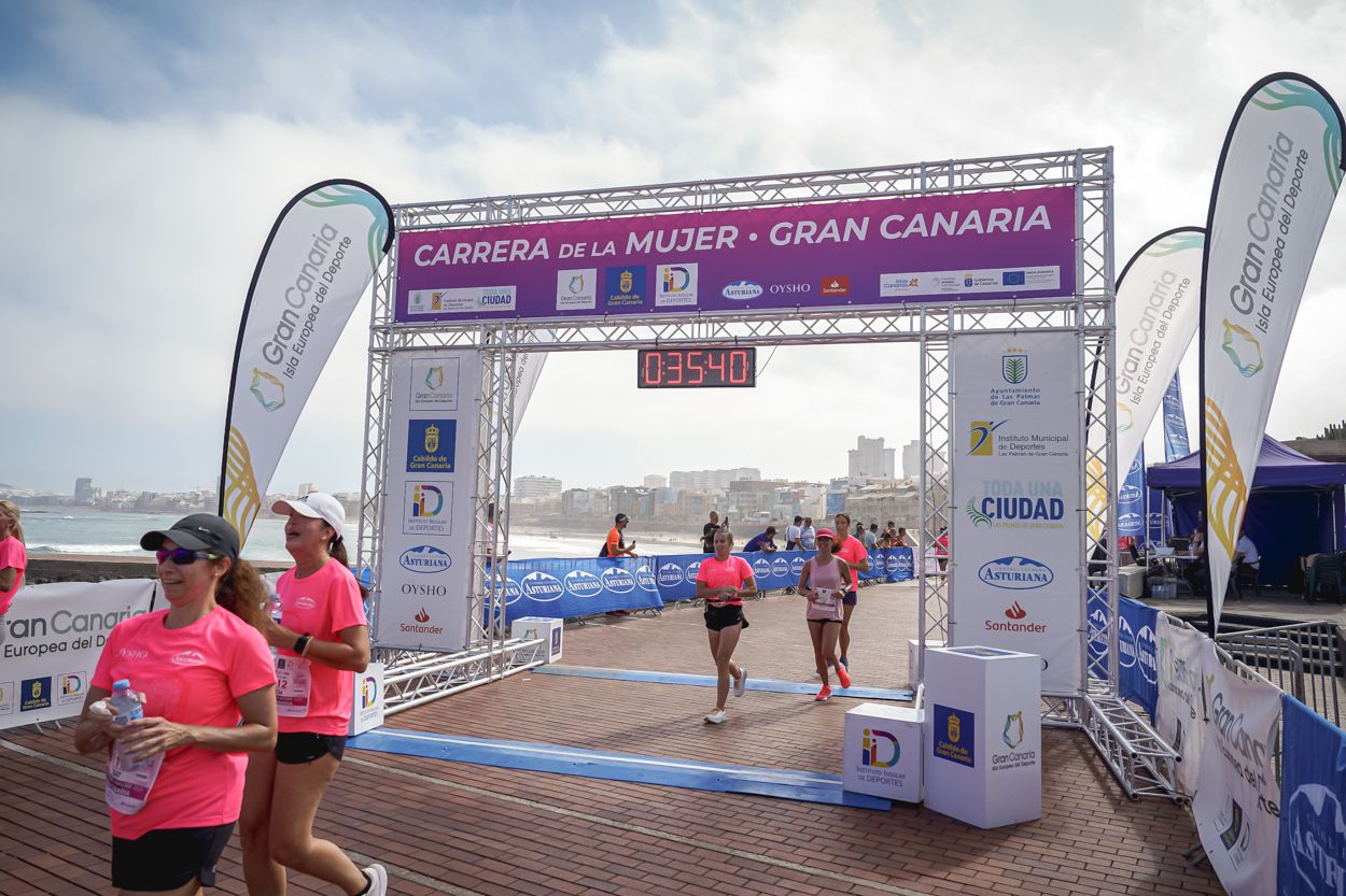 Las fotos de meta de la Carrera de la Mujer de Gran Canaria 11 34 51 15701 O