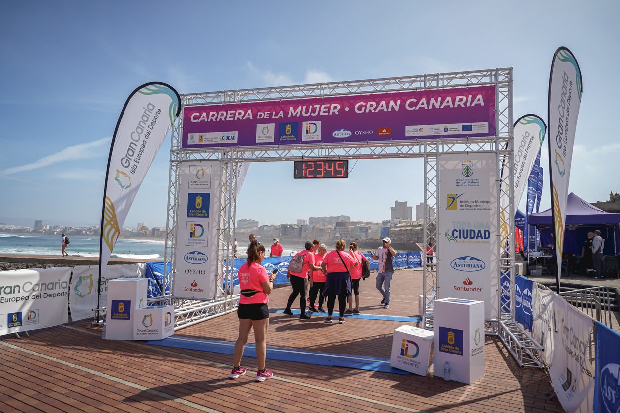 Las fotos de meta de la Carrera de la Mujer de Gran Canaria 12 22 55 15701 O