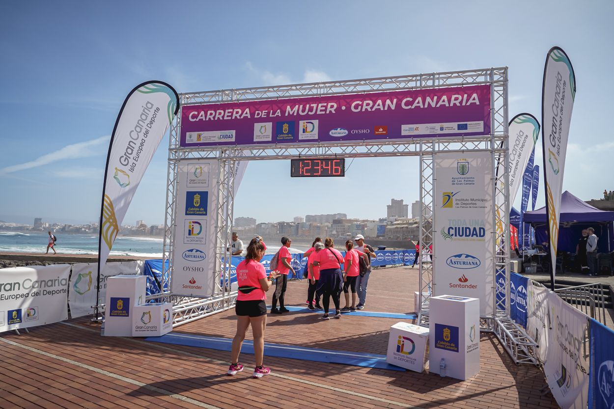 Las fotos de meta de la Carrera de la Mujer de Gran Canaria 12 22 56 15701 O