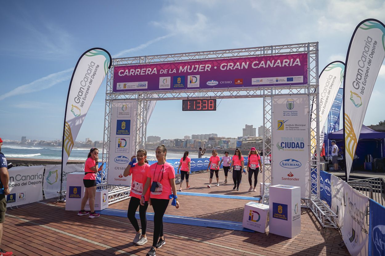 Las fotos de meta de la Carrera de la Mujer de Gran Canaria 12 12 49 15701 O