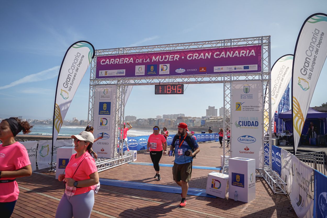 Las fotos de meta de la Carrera de la Mujer de Gran Canaria 12 17 57 15701 O
