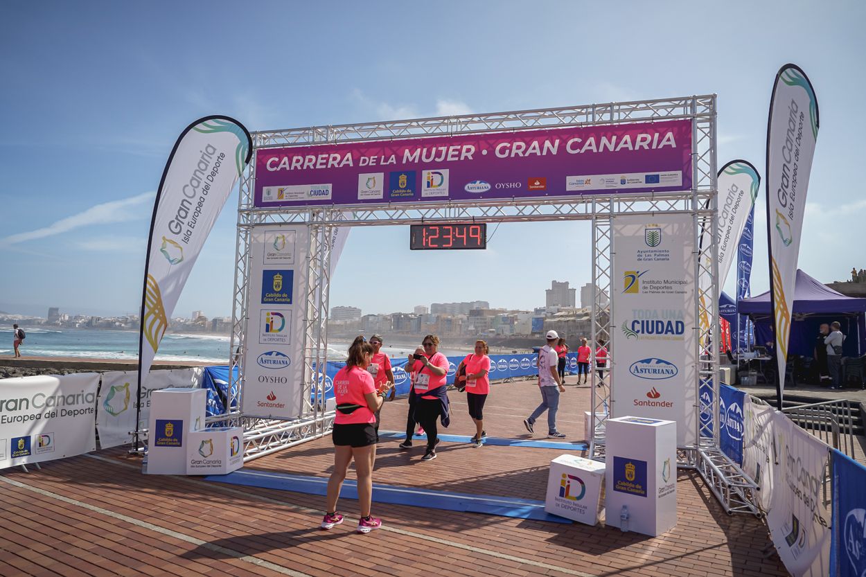 Las fotos de meta de la Carrera de la Mujer de Gran Canaria 12 22 59 15701 O